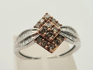 0708: Vintage: 9ct Pink & White Gold Champagne & White Diamonds Ring- 38 natural, sparkling diamonds