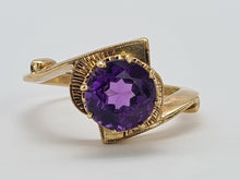 Load image into Gallery viewer, 0725: Vintage: Extraordinary 9ct Gol Round Cut Amethyst Ring - Date-Mark 1970
