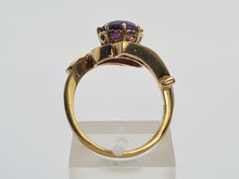 Load image into Gallery viewer, 0725: Vintage: Extraordinary 9ct Gol Round Cut Amethyst Ring - Date-Mark 1970
