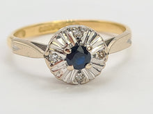 Load image into Gallery viewer, 0755: Vintage: 18ct Gold French Blue Sapphire Diamonds Daisy Ring- Date-Mark 1968
