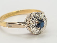 Load image into Gallery viewer, 0755: Vintage: 18ct Gold French Blue Sapphire Diamonds Daisy Ring- Date-Mark 1968
