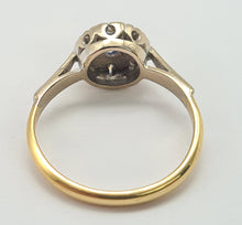 Load image into Gallery viewer, 0755: Vintage: 18ct Gold French Blue Sapphire Diamonds Daisy Ring- Date-Mark 1968
