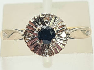 0755: Vintage: 18ct Gold French Blue Sapphire Diamonds Daisy Ring- Date-Mark 1968