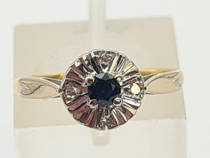 0755: Vintage: 18ct Gold French Blue Sapphire Diamonds Daisy Ring- Date-Mark 1968