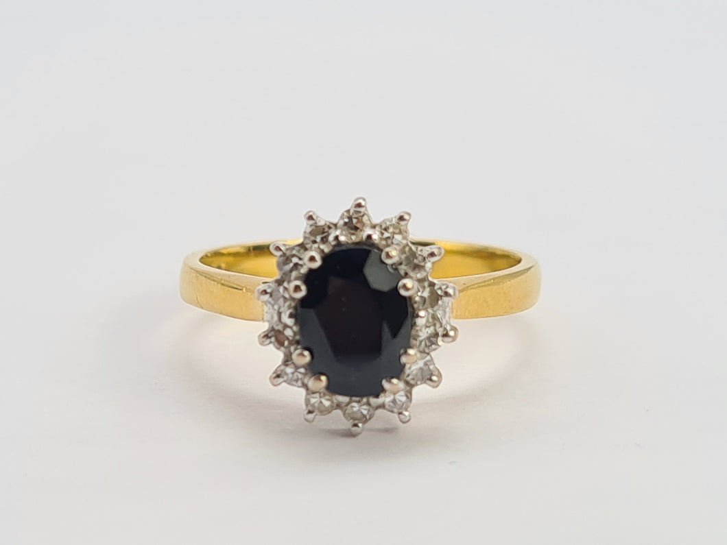 0105: Vintage: 18ct Gold French Blue Sapphire 14 Diamonds Cluster Ring- Date-Mark 1990