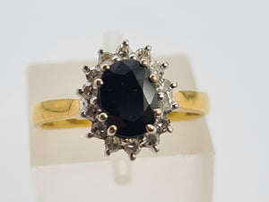 0105: Vintage: 18ct Gold French Blue Sapphire 14 Diamonds Cluster Ring- Date-Mark 1990