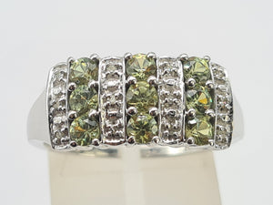 0666: Vintage: 9ct Gold Peridots Diamonds Ring- gorgeous, sparkling eye candy