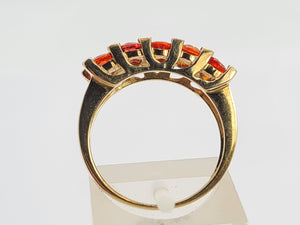 0706: Vintage Rare; 9ct Gold 5 Fiery Orange Sapphires Stacker/Dress Ring