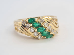 0418: Vintage: 14ct Gold Emeralds Diamonds Openwork Ring- lovely combination