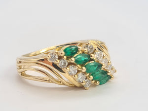 0418: Vintage: 14ct Gold Emeralds Diamonds Openwork Ring- lovely combination