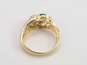 0418: Vintage: 14ct Gold Emeralds Diamonds Openwork Ring- lovely combination