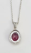 Load image into Gallery viewer, 0576: Vintage: 18ct White Gold 19 Round Cut Diamonds Pendant Necklace (42cm)
