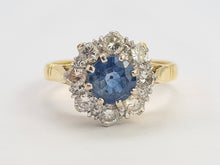 Load image into Gallery viewer, 0578: Vintage: 18ct Gold Cornflower Blue Sapphire Diamonds Cluster Ring- extremely fine example
