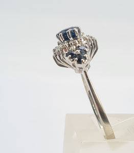 0655: Vintage: 18ct White Gold French Blue Sapphires Diamonds Art Deco Style Ring- Date Mark 1975