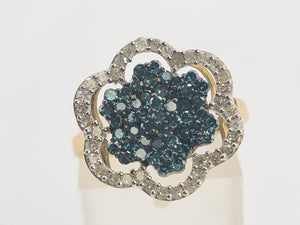 0710: Vintage: 9ct Gold Blue & White Diamonds Flower Head Ring-86 natural, sparkling stones