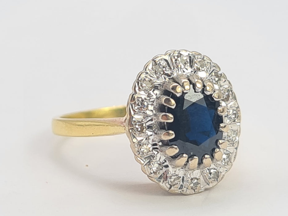 0754 Vintage: 18ct Yellow Gold French Blue Sapphire & 16 Diamond Diana Cluster Ring — From 1980