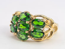 Load image into Gallery viewer, 0539: Vintage: 9ct Gold 7 Green Diopsides Cocktail Ring- lovely cut and colours
