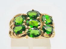 Load image into Gallery viewer, 0539: Vintage: 9ct Gold 7 Green Diopsides Cocktail Ring- lovely cut and colours
