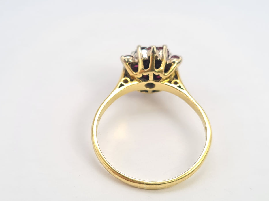 6186 Vintage: 18ct Gold Rich Red Rubies Cluster Ring-From 1974