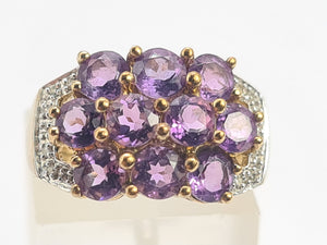 0698: Vintage: 9ct Gold Purple Amethysts 14 Diamonds Cocktail Ring