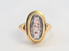 Load image into Gallery viewer, 0701:  Vintage &amp; Old 9ct Gold Lilac Amethyst Bezel Set Ring- lovely mature stone
