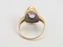 Load image into Gallery viewer, 0701:  Vintage &amp; Old 9ct Gold Lilac Amethyst Bezel Set Ring- lovely mature stone
