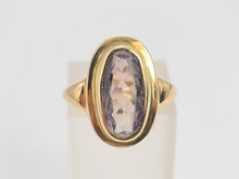 Load image into Gallery viewer, 0701:  Vintage &amp; Old 9ct Gold Lilac Amethyst Bezel Set Ring- lovely mature stone
