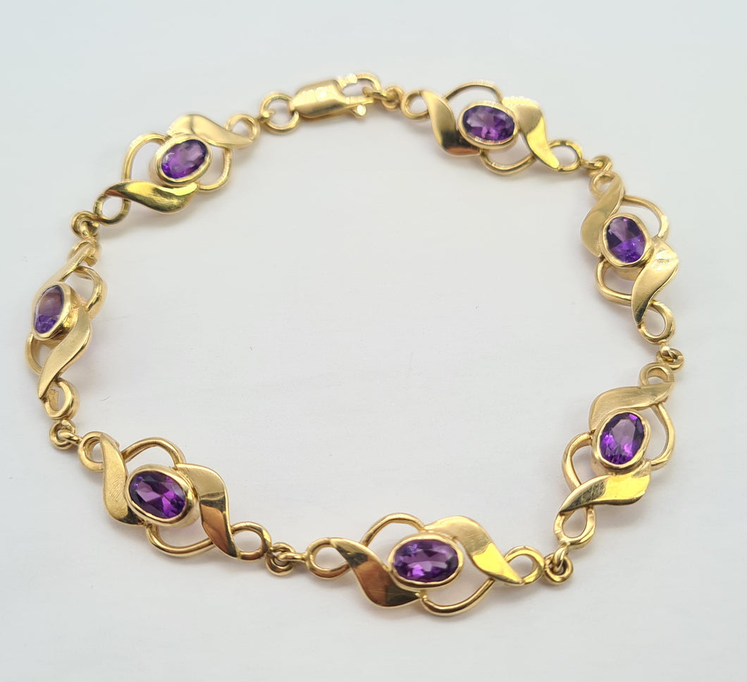 0749: Vintage: Heavy 9ct Gold 7 Purple Amethysts Link Bracelet (20cm) - splendid