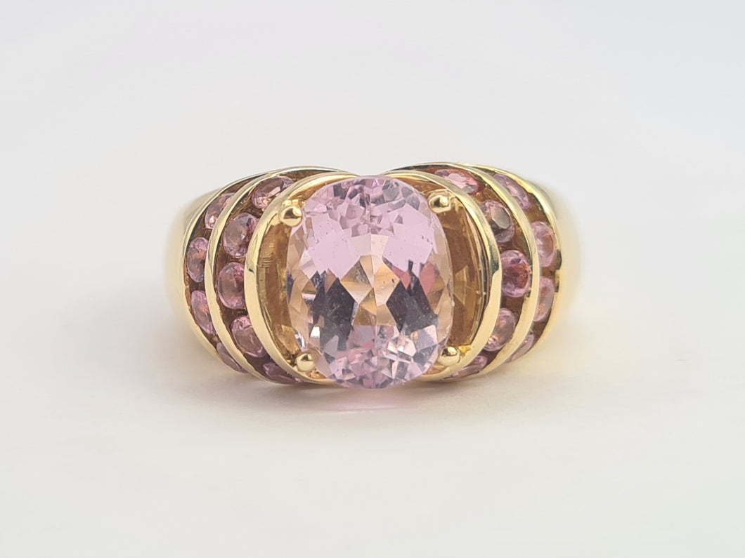 0534: Vintage; 9ct Gold Lilac Amethyst Pink Topaz Statement Cocktail Ring