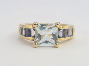 0536: Vintage: 9ct Gold Blue Aquamarines Blue Iolites Ring- beautifully paired