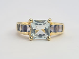 0536: Vintage: 9ct Gold Blue Aquamarines Blue Iolites Ring- beautifully paired