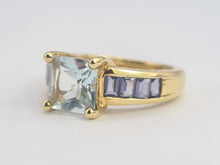 Load image into Gallery viewer, 0536: Vintage: 9ct Gold Blue Aquamarines Blue Iolites Ring- beautifully paired
