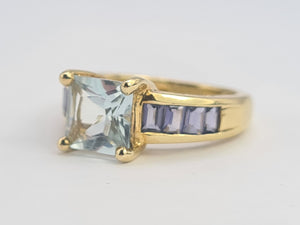 0536: Vintage: 9ct Gold Blue Aquamarines Blue Iolites Ring- beautifully paired