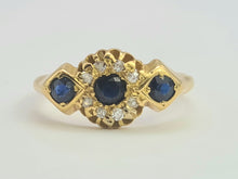 Load image into Gallery viewer, 0566: Antique: 18ct Gold Art Deco Cornflower Blue Sapphires Diamonds Ring- remarkable
