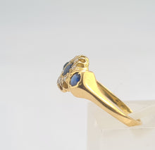 Load image into Gallery viewer, 0566: Antique: 18ct Gold Art Deco Cornflower Blue Sapphires Diamonds Ring- remarkable
