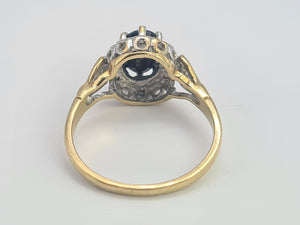 0686: Vintage: 9ct Gold French Blue Sapphire Diamonds Cluster Ring-