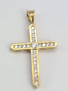 0747: Vintage: 9ct Gold Large Simulated Diamonds Cross Pendant- Super