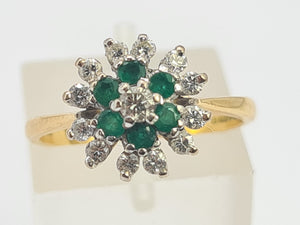 0571: Vintage: 18ct Gold Emeralds Diamonds Flower Head Ring- simply gorgeous