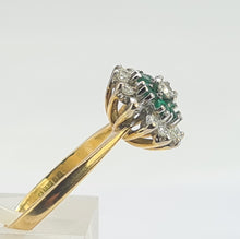 Load image into Gallery viewer, 0571: Vintage: 18ct Gold Emeralds Diamonds Flower Head Ring- simply gorgeous
