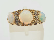 Load image into Gallery viewer, 0574: Vintage: 18ct Gold Vivid White Opals Diamonds Ring- Date-Mark 1945
