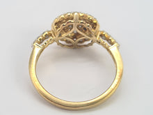 Load image into Gallery viewer, 0659: Vintage: 14ct Gold Diamonds (1ct) Cluster Ring- sparkling symmetry
