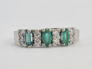 0679: Vintage; 14ct White Gold Emeralds Diamonds Half-Eternity Ring- crisp, clean, eye candy