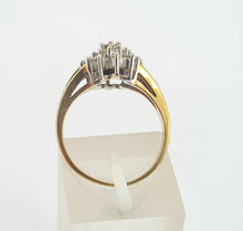 Load image into Gallery viewer, 0716: Vintage: 9ct Gold 21 Diamonds Geometric Set Ring- lovely sparkle
