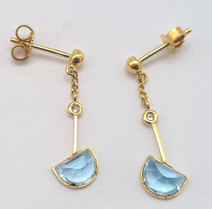 Vintage: 18ct Gold Azure Blue Topaz & Diamond Stud Drop Earrings