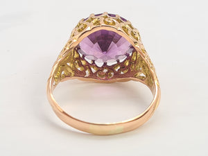 0487:Vintage: 9ct Gold Round Cut Large Amethyst Statement Ring- fabulous round cut stone