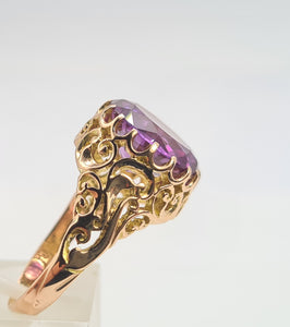 0487:Vintage: 9ct Gold Round Cut Large Amethyst Statement Ring- fabulous round cut stone