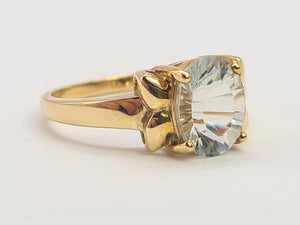 0558: Vintage: 9ct Gold Oval Green Amethyst Solitaire- lovely cut and colours