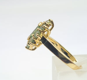 0587: Vintage: Rare 9ct Gold 9 Green Sapphires Geometric Set Cocktail Ring