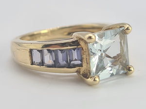 0536: Vintage: 9ct Gold Blue Aquamarines Blue Iolites Ring- beautifully paired