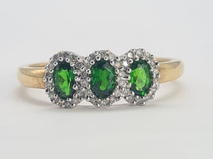 0348: Vintage: 9ct Gold green Diopsides 38 Diamonds Ring- eye candy